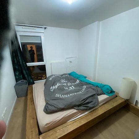 Super Chambre Avec Salle De Bain Courcouronnes Extérieur photo